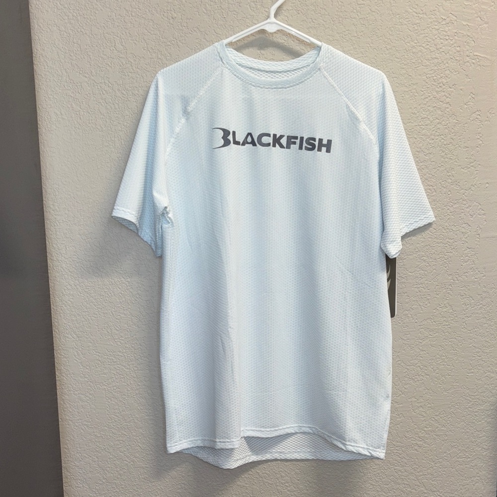 Men's Blackfish Angler Short Sleeve Shirt (White/Blue) - Size S